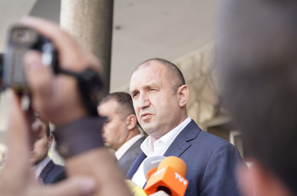 Румен Радев