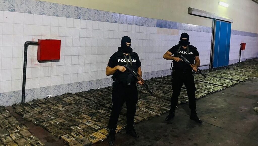 Черна гора залови над 1 тон кокаин