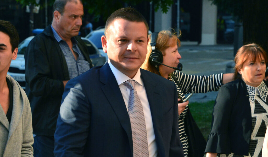 Фирми на Кирил Домусчиев участват с 20% в концесията на "Летище София", твърди транспортният министър