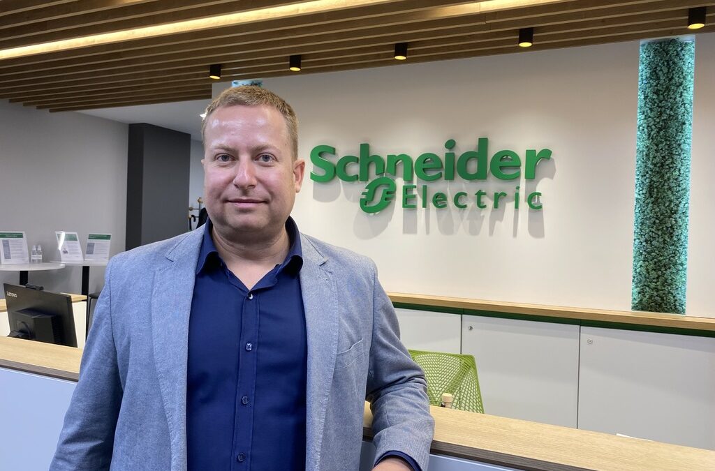 Емил Киров, Schneider Electric