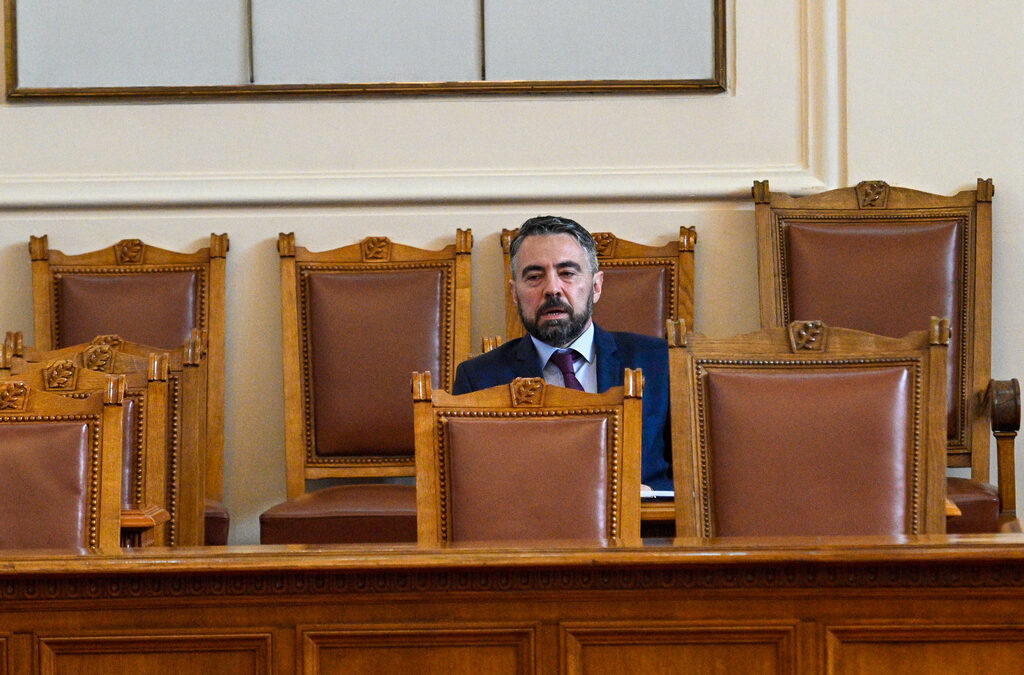 Андрей Живков предлага да започнат санкции срещу строителя на газовата връзка