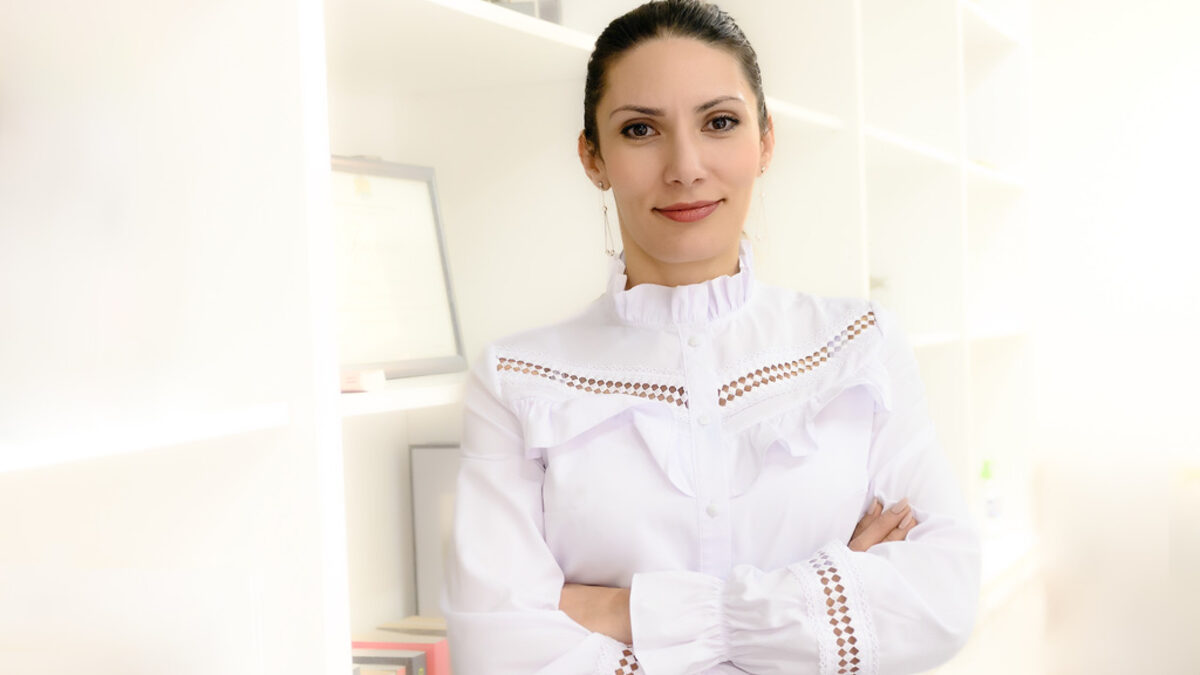 Христина Шушкоф е криминален лингвист и анализатор.