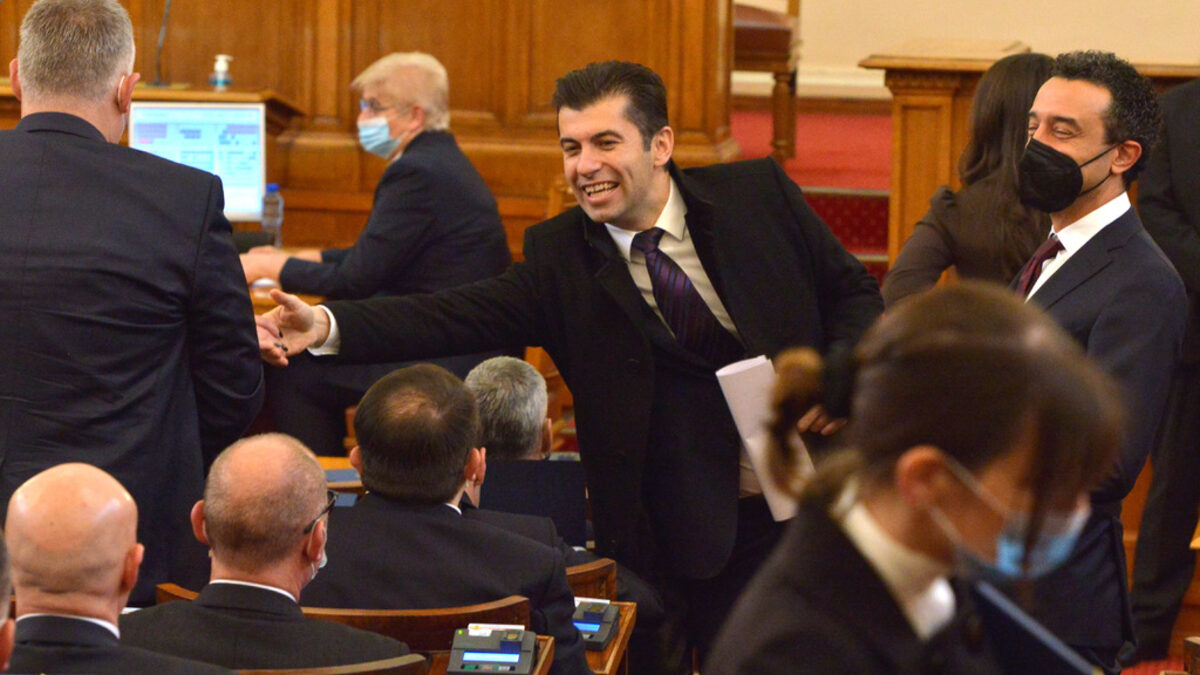 Най-важният урок е, че политика не може да се прави без диалог, съгласие и компромиси.