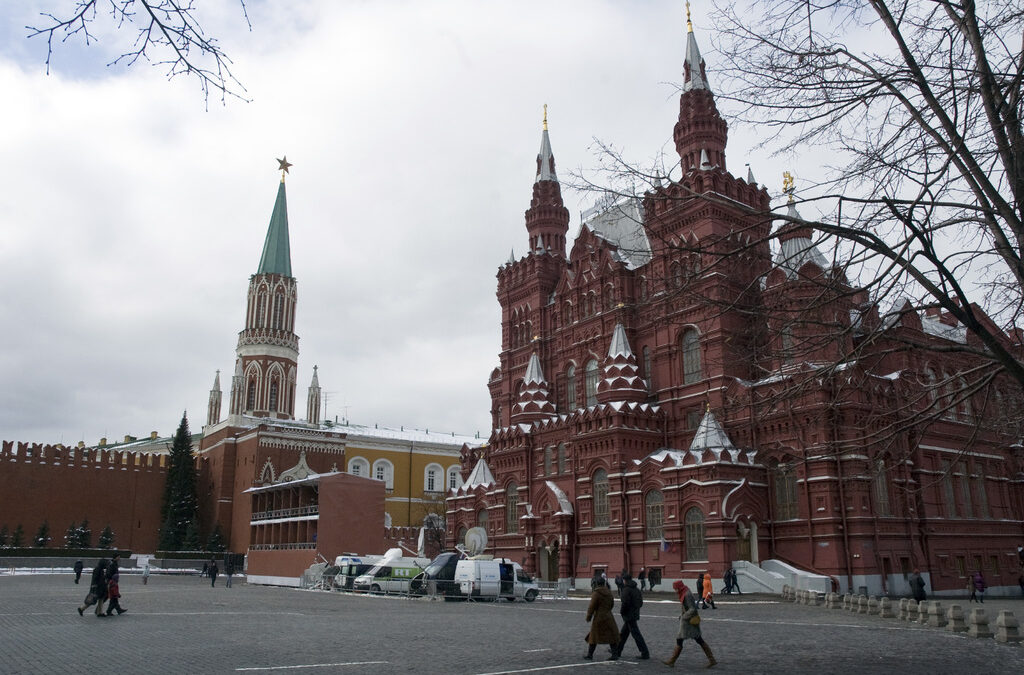 Никога не се е знаело как и кога ще свърши една война, но в днешния свят не се знае и за кого ще свърши със смърт и развалини.