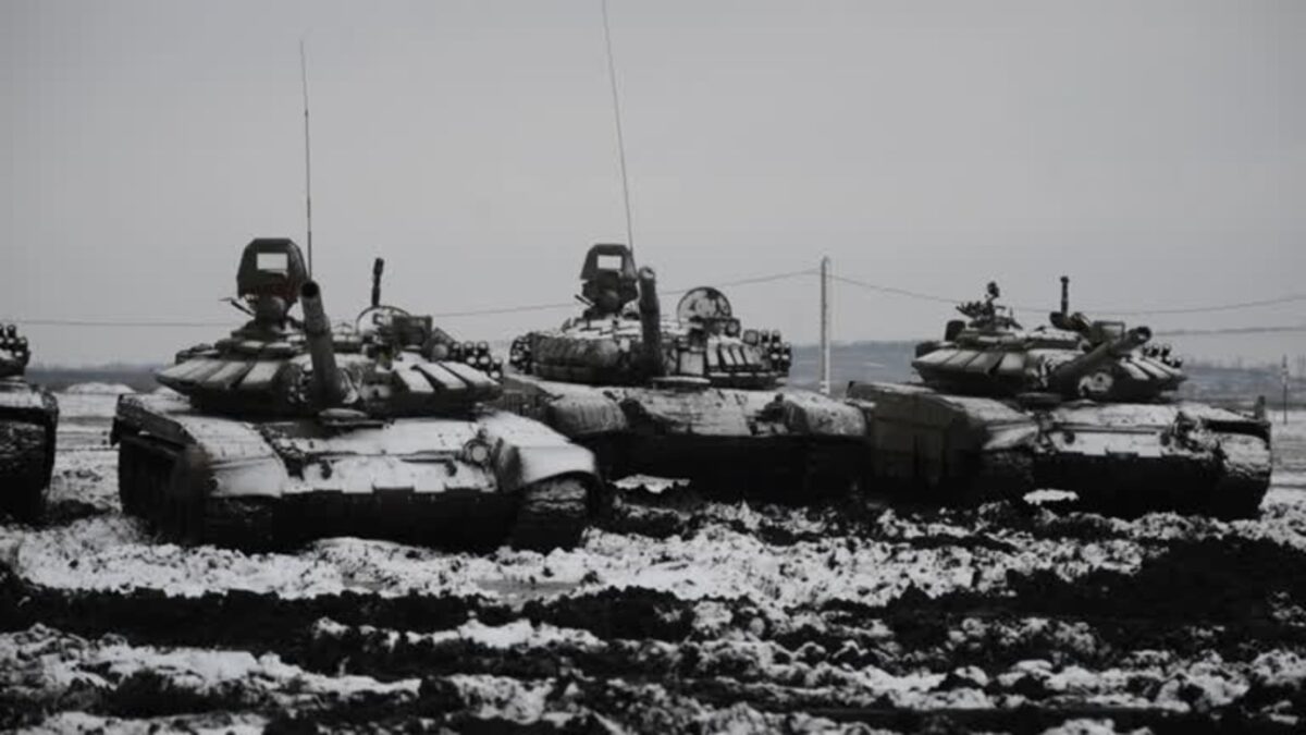Руските войски започнаха в Западна Русия учения бойни стрелби.