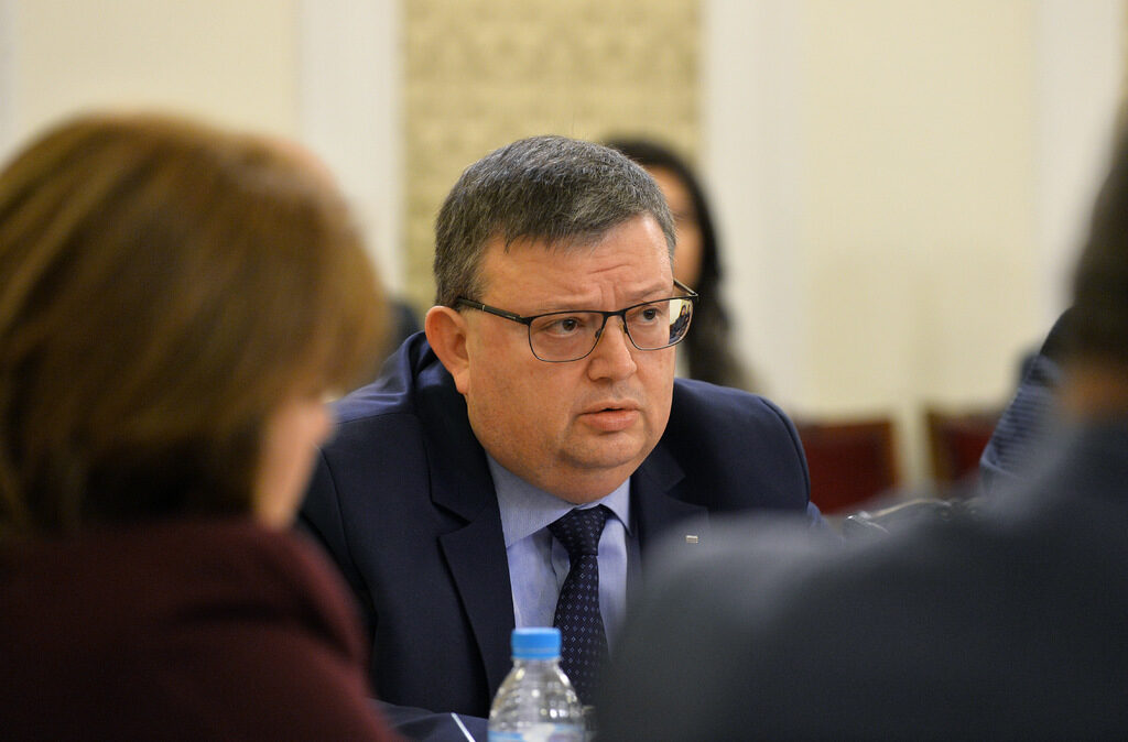 Сотир Цацаров
