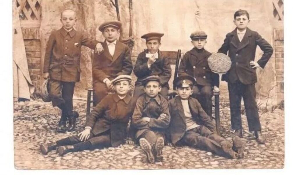 Две книги, вдъхновени от фотографията