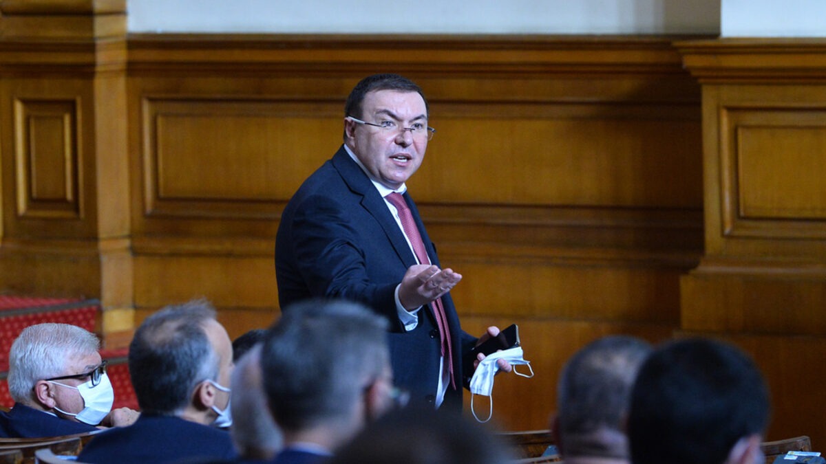Костадин Ангелов Костадин Ангелов