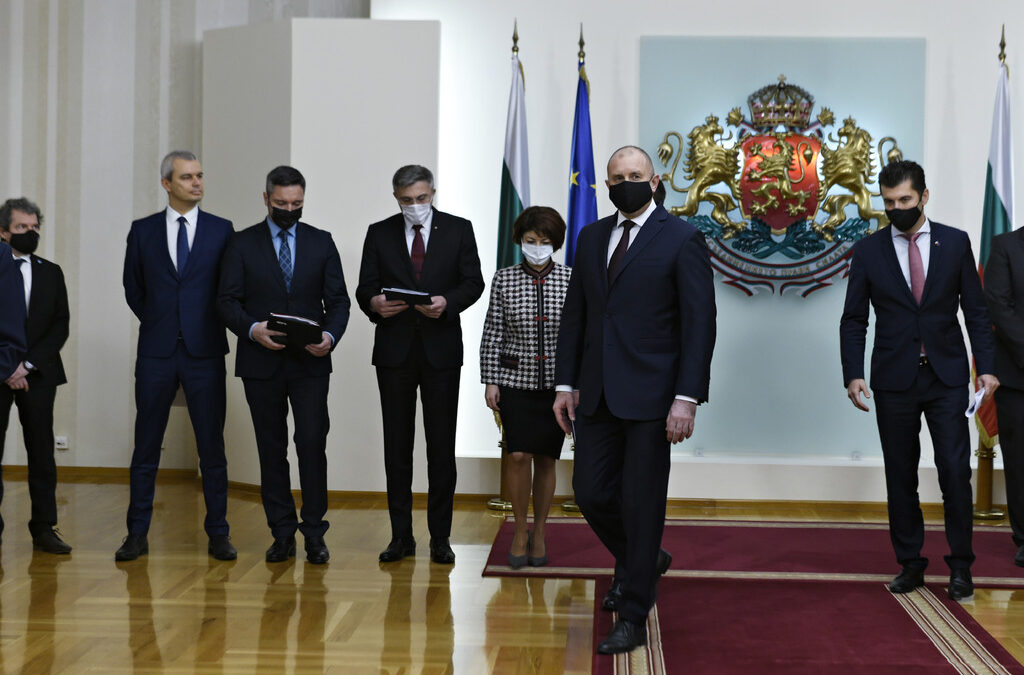 Първото за 2022 г. заседание на Консултативния съвет по национална сигурност се състоя на 10 януари. След него бяха препотвърдени условията на България за вдигане на ветото над преговорите за влизане на Република Северна Македния в ЕС.