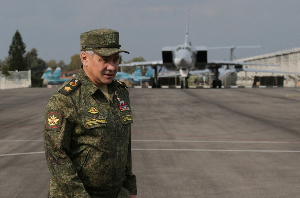 Министъра на отбраната, шефа на кабинета на Путин - кого санкционира ЕС според западни медии