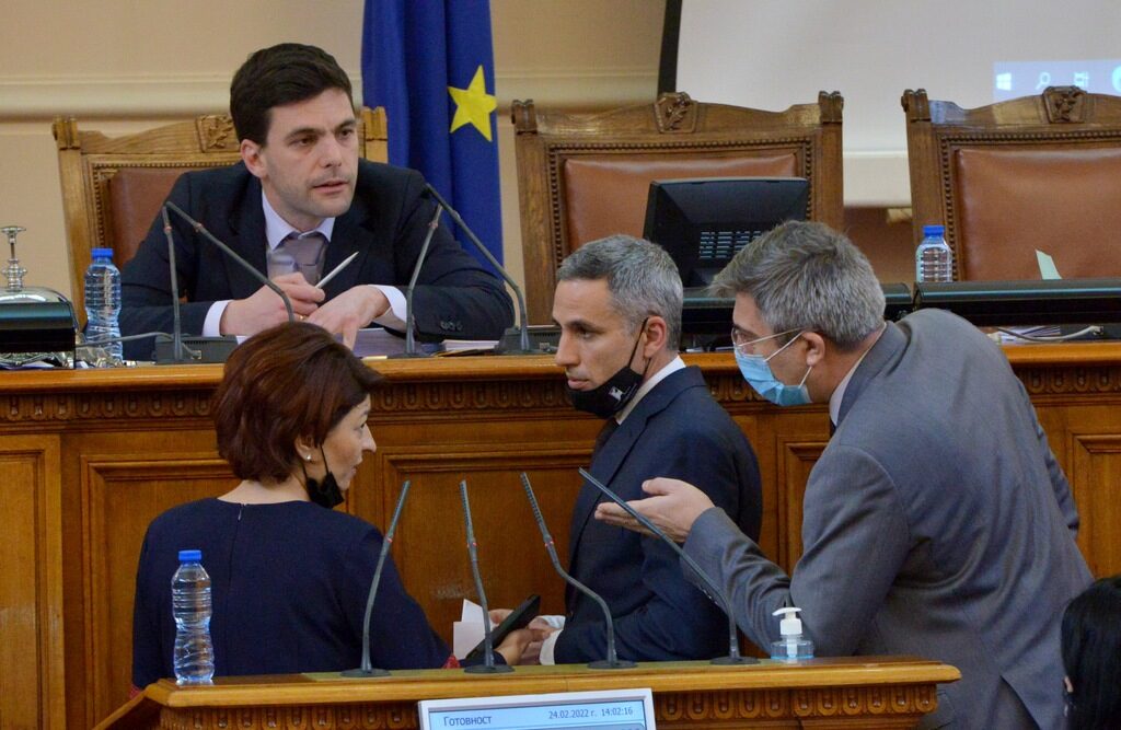 Декларация на парламента за военните действия на Русия в Украйна (пълен текст) Декларация на парламента за военните действия на Русия в Украйна (пълен текст)