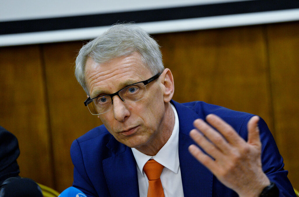 Николай Денков
