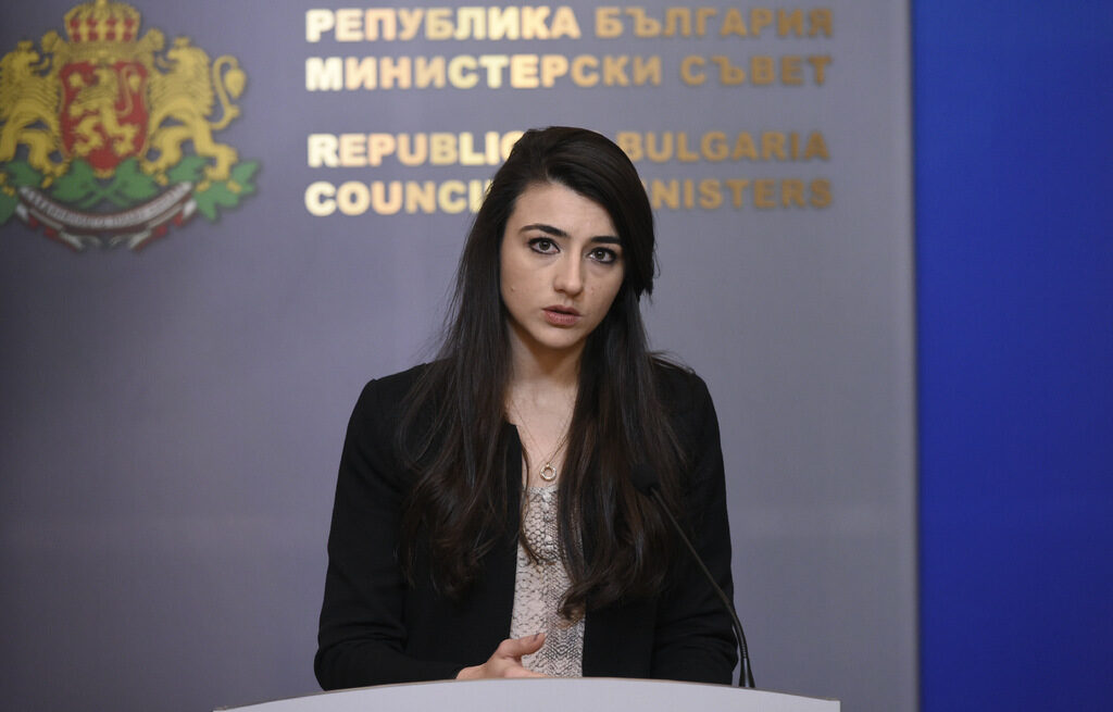 Брифинг в Министерски съвет, Лена Бориславова, МС Брифинг в Министерски съвет, Лена Бориславова, МС