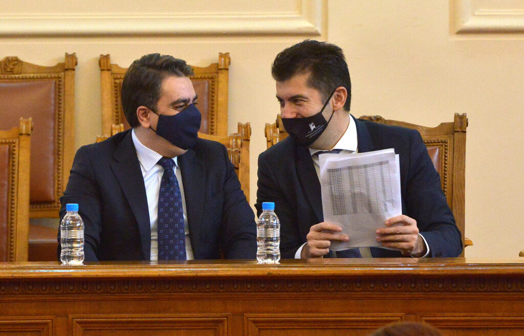 Правителството подпомага пенсионерите с пакет "Великденска подкрепа" заради цените на храните (допълнена) Правителството подпомага пенсионерите с пакет "Великденска подкрепа" заради цените на храните (допълнена)