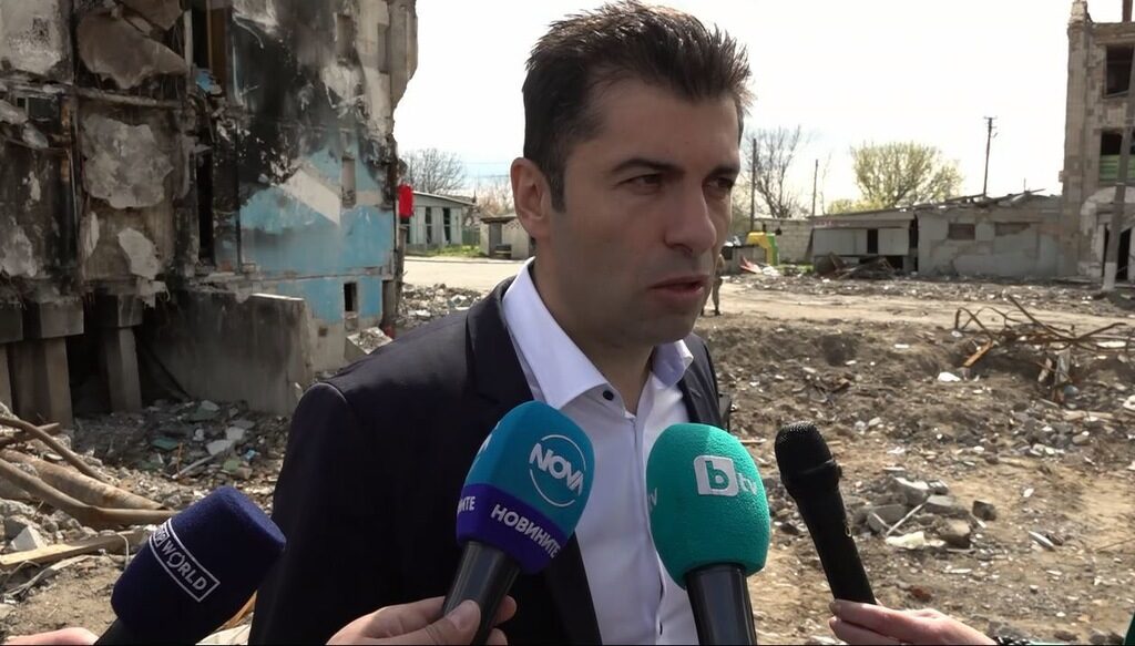 От Украйна Кирил Петков сравни случващото се в страната с Априлското въстание (допълнена)