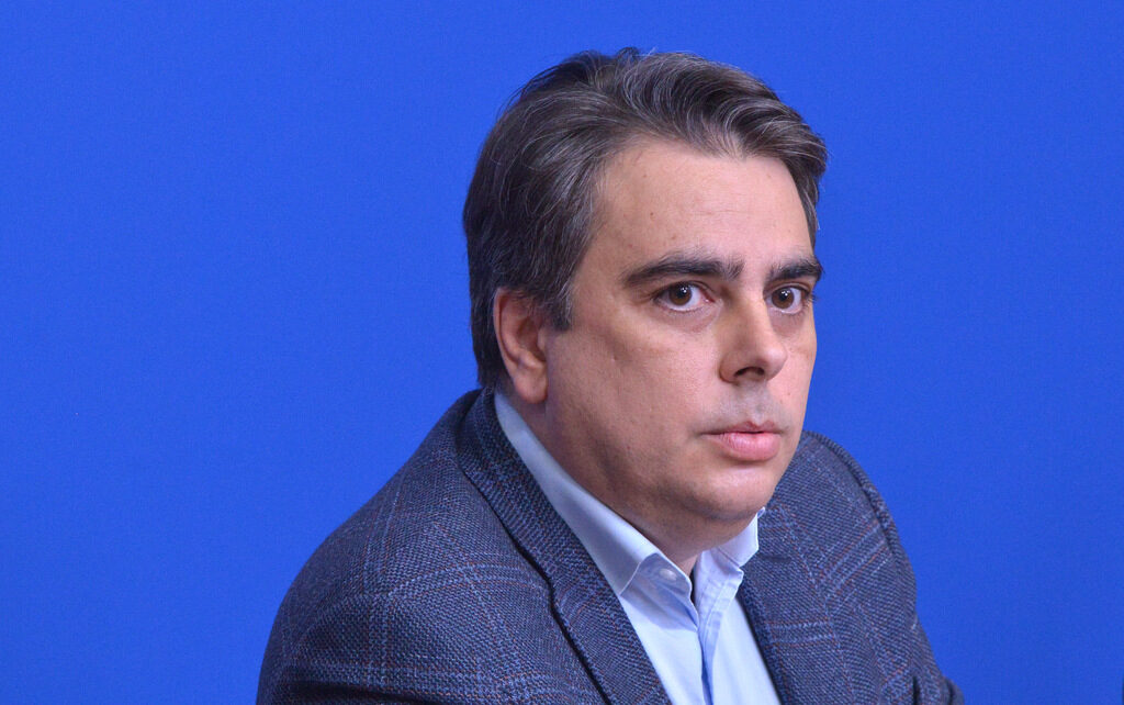 Асен Василев