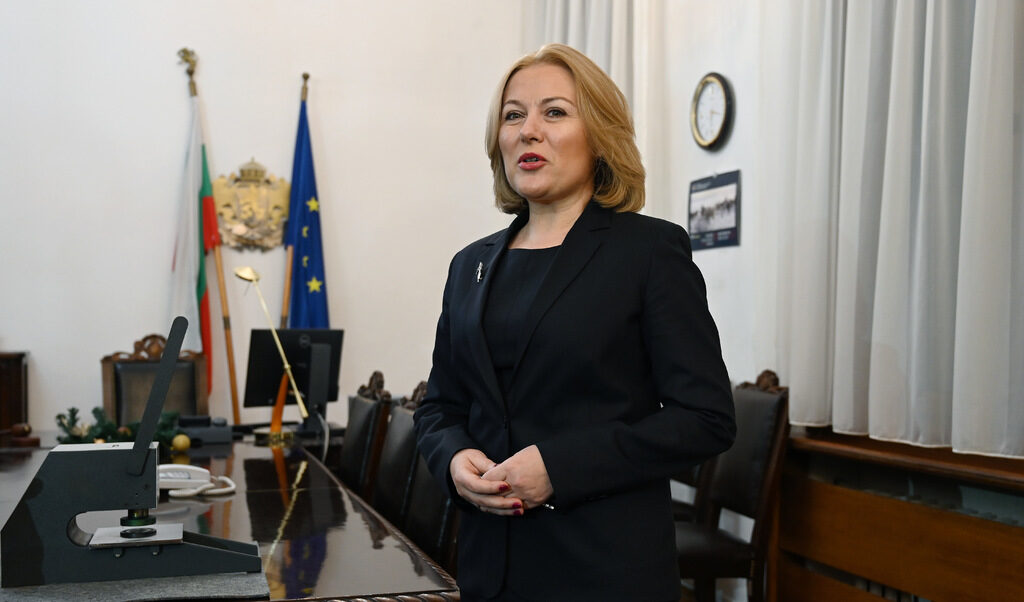Министър Надежда Йорданова