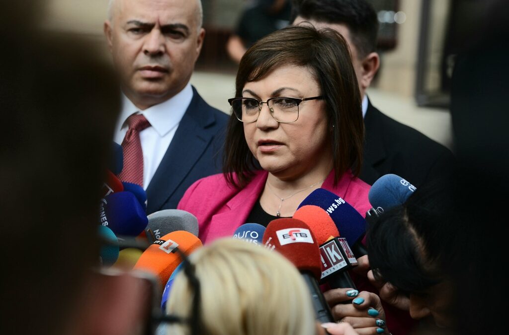 Нинова: Президентът е част от групата, свалила правителството (обновена)