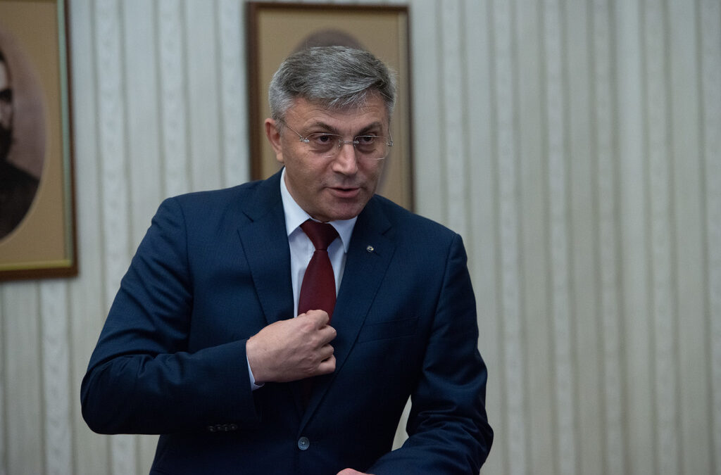 Мустафа Карадайъ