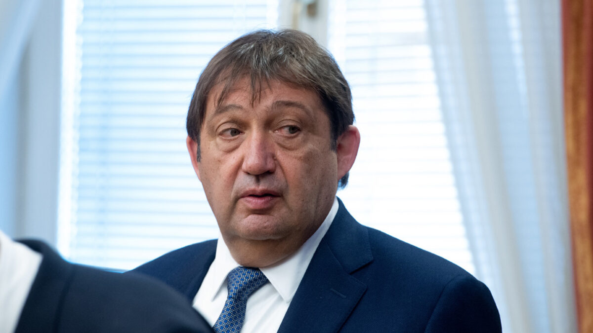 Иван Шишков
