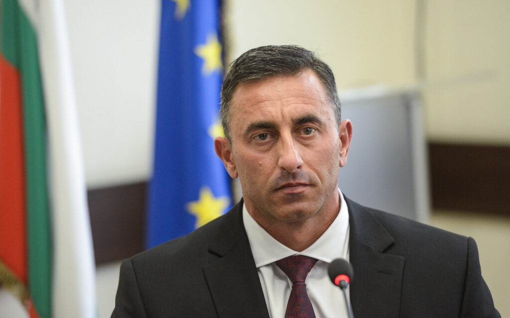 Спецов: Не приемам мотивите за уволнението си, Василев не се е месил в работата ми Спецов: Не приемам мотивите за уволнението си, Василев не се е месил в работата ми