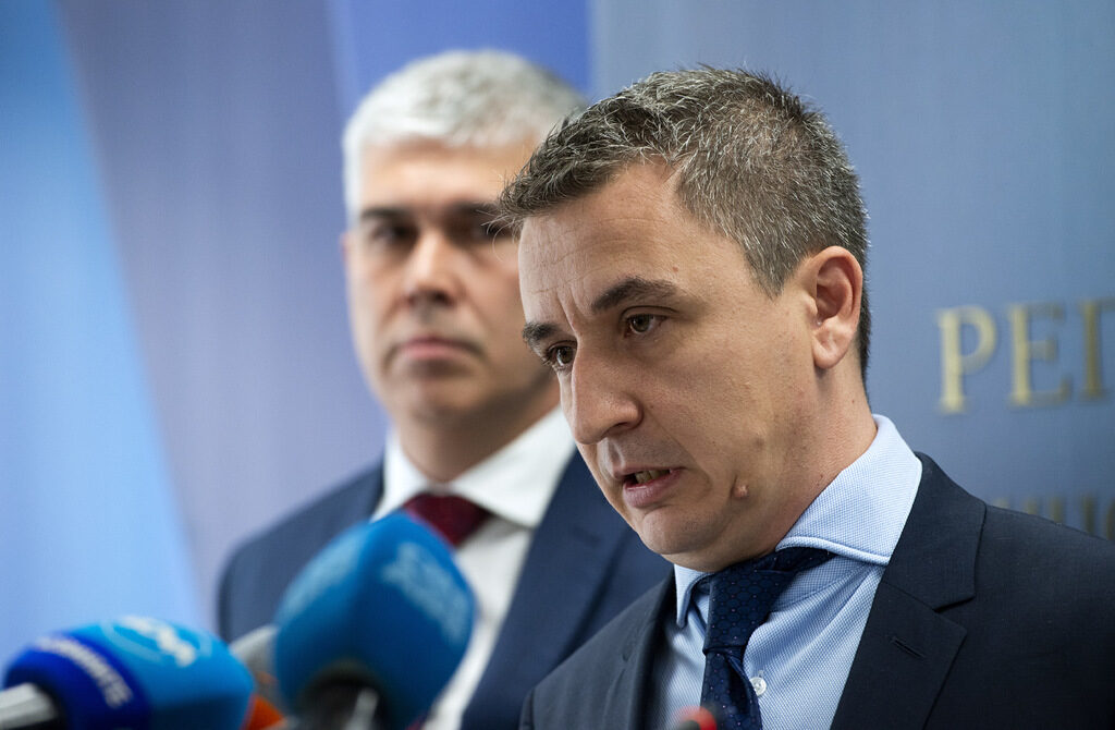 Александър Николов