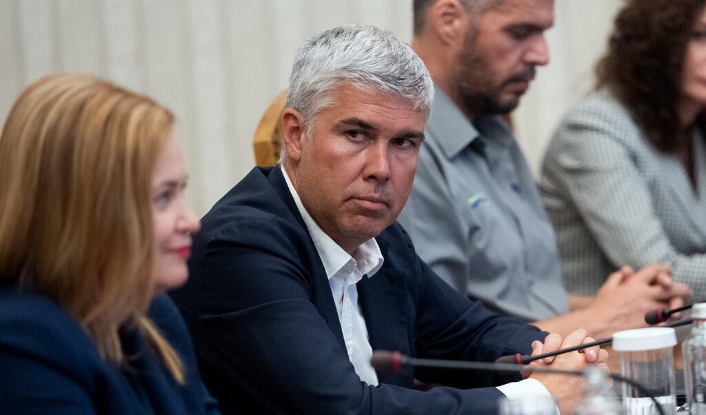 Владимир Малинов