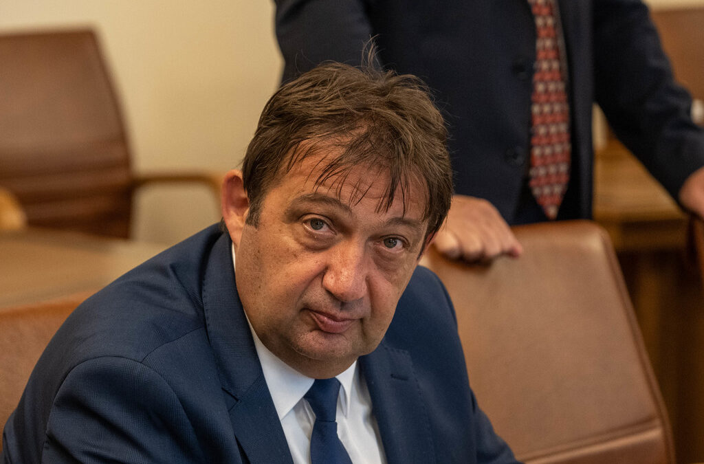 Иван Шишков