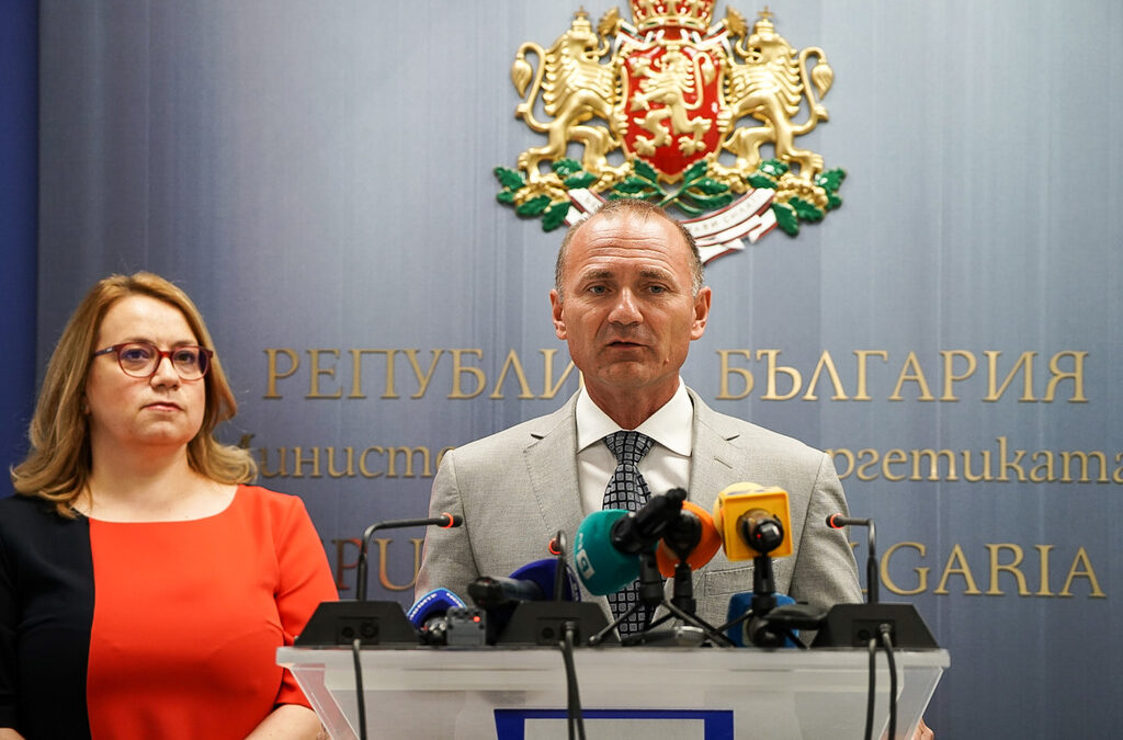 Държавата ще обяви няколко търга за доставка на газ