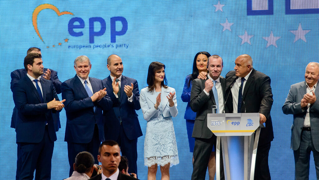 Вебер с Борисов на предизборно мероприятие на ГЕРБ през 2019 г.
