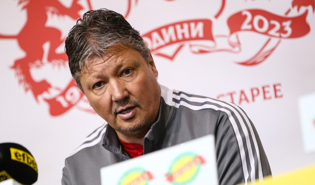 Любослав Пенев: Когато нямаше VAR, съдиите се справяха по-добре