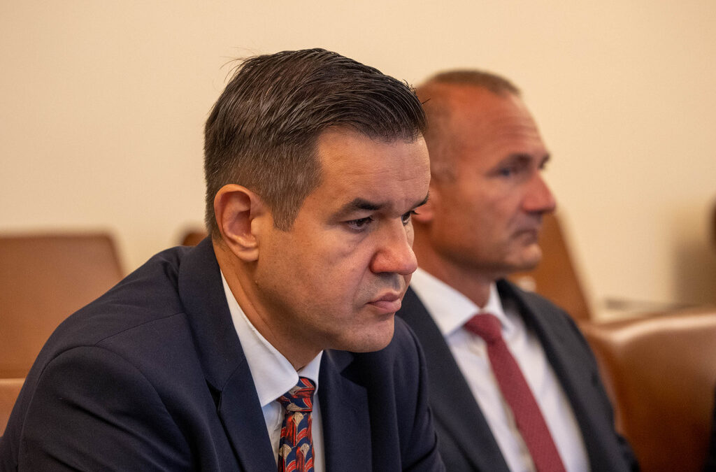 Министърът на икономиката: Няма нужда от отстъпката за горивата, помощите за бизнеса да останат