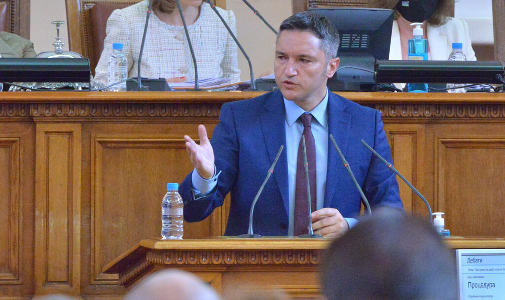 Кристиан Вигенин от БСП, зам.-председател на парламента