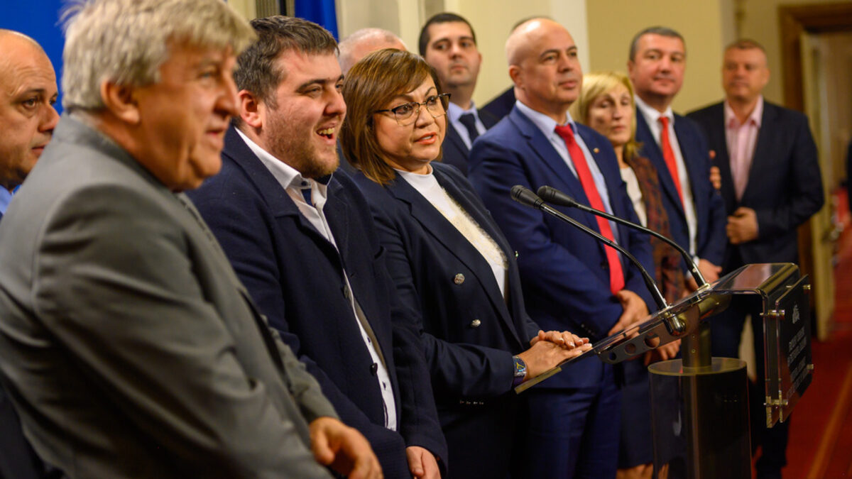Парламентарната група на БСП и представители на Конфедерация на независимите синдикати в България (КНСБ)