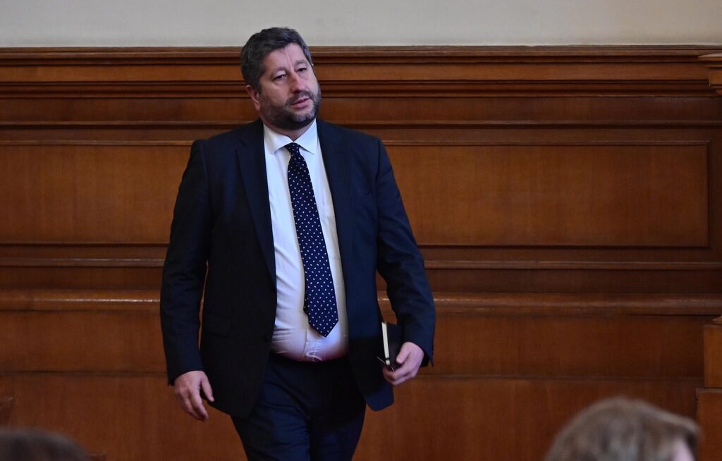 Христо Иванов, председател на Да, България и съпредседател на "Демократична България"