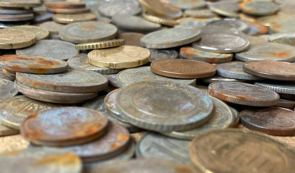 Бавенето на реформи ще изпрати отвъд 2025 г. новата цел на България за влизане в еврозоната, казват от Световната банка.
