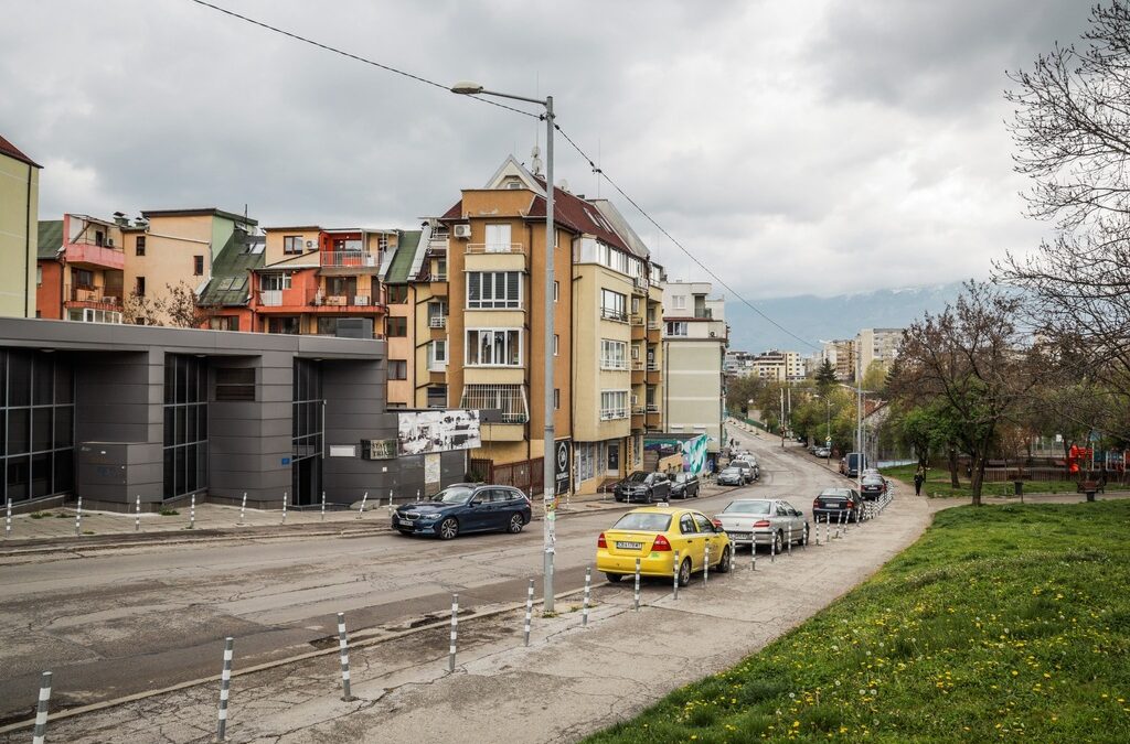 Ремонт ще затрудни за два месеца движението в столичните квартали "Гео Милев" и "Редута"