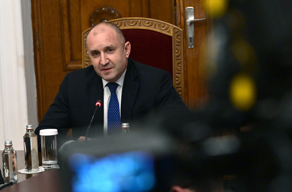 Румен Радев