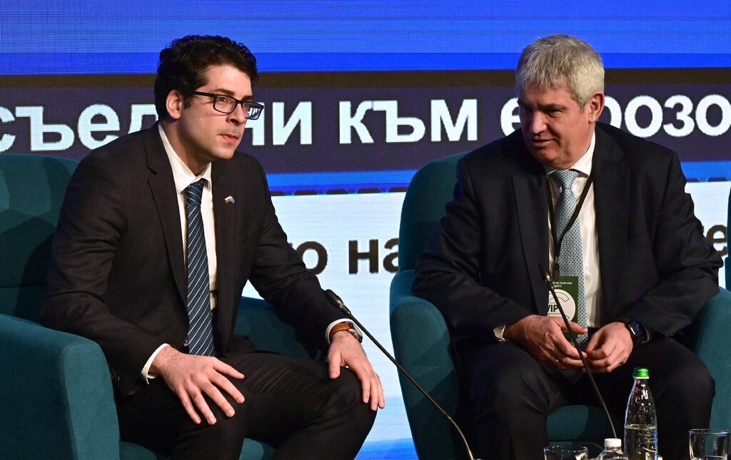 архивен кадър