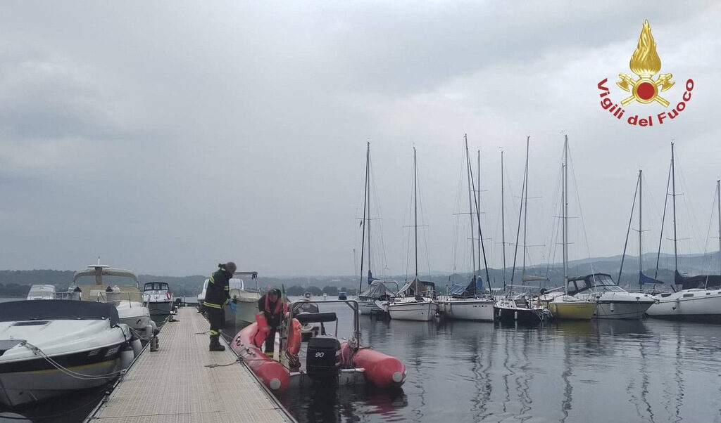 Двама италиански разузнавачи са сред жертвите при потъването на лодка в Италия