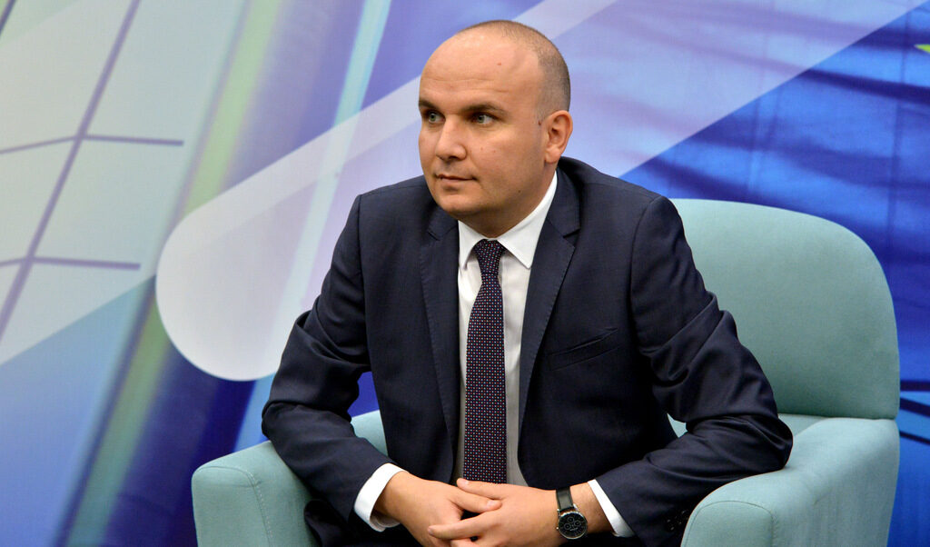 Илхан Кючюк
