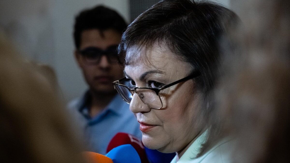 БСП няма да подкрепи бюджета на Асен Василев и предлага алтернативен БСП няма да подкрепи бюджета на Асен Василев и предлага алтернативен