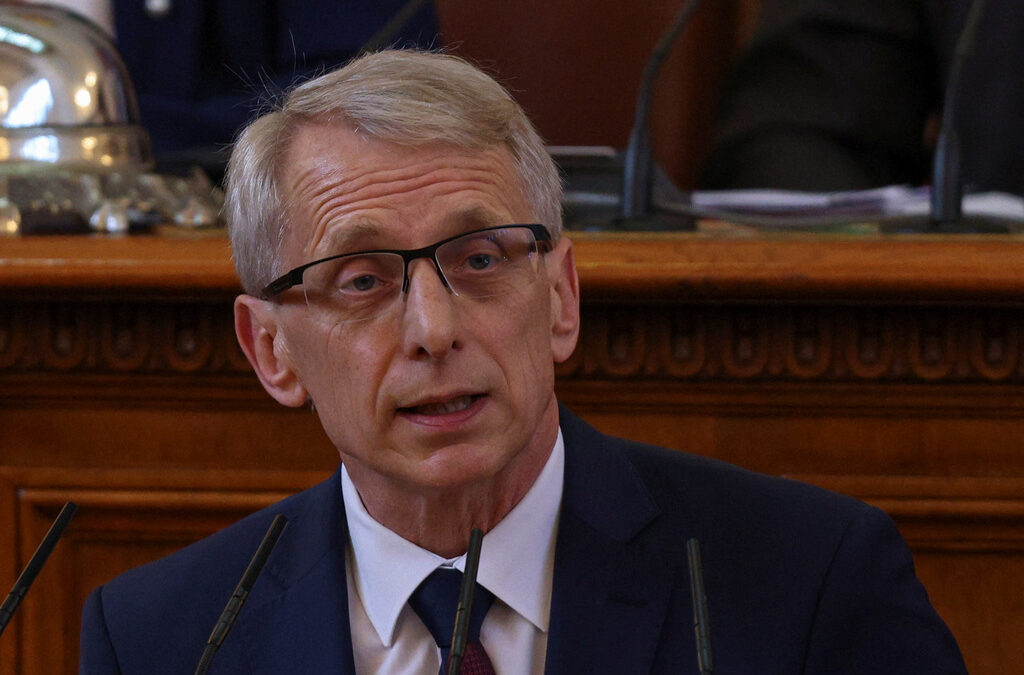 Николай Денков