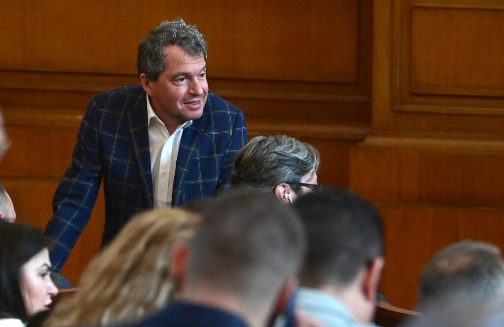 Председателят на парламентарната група Тошко Йорданов