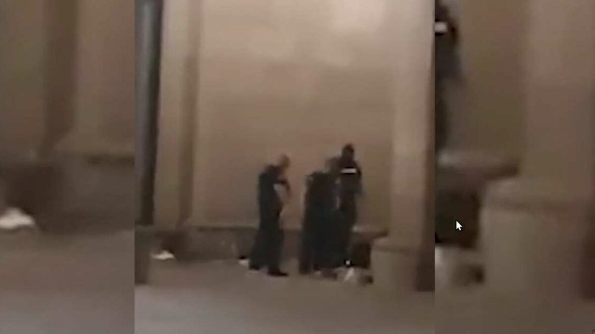 Ако арогантната касационна жалба на МВР срещу битата зад колоните на МС Цветелина Цветкова изразява мнението на вътрешния министър, е необходима смяна. Спешно. Ако арогантната касационна жалба на МВР срещу битата зад колоните на МС Цветелина Цветкова изразява мнението на вътрешния министър, е необходима смяна. Спешно.