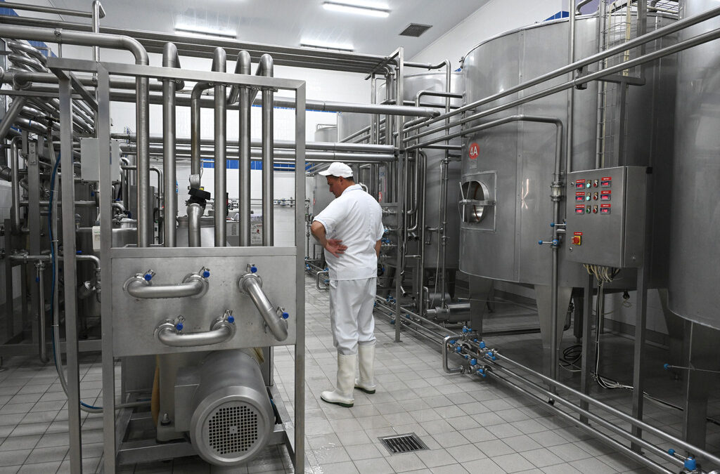 Икономическият растеж се забавя до 1.8% между април и юни