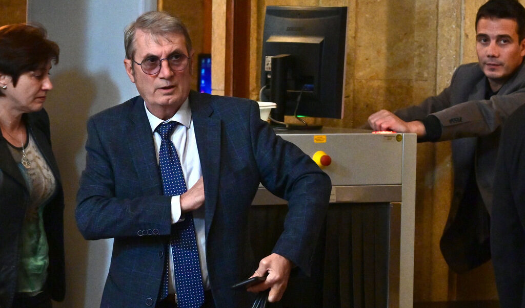 Христо Хинков - министър на здравеопазването
