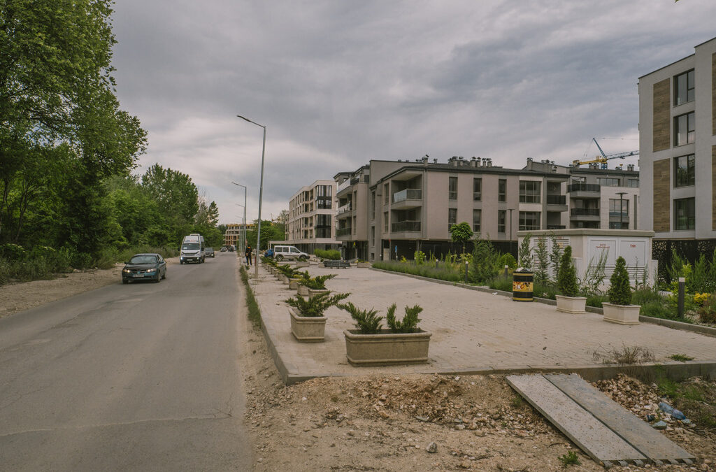Графика: Как се промениха цените на жилищата в България и в ЕС за 10 г.