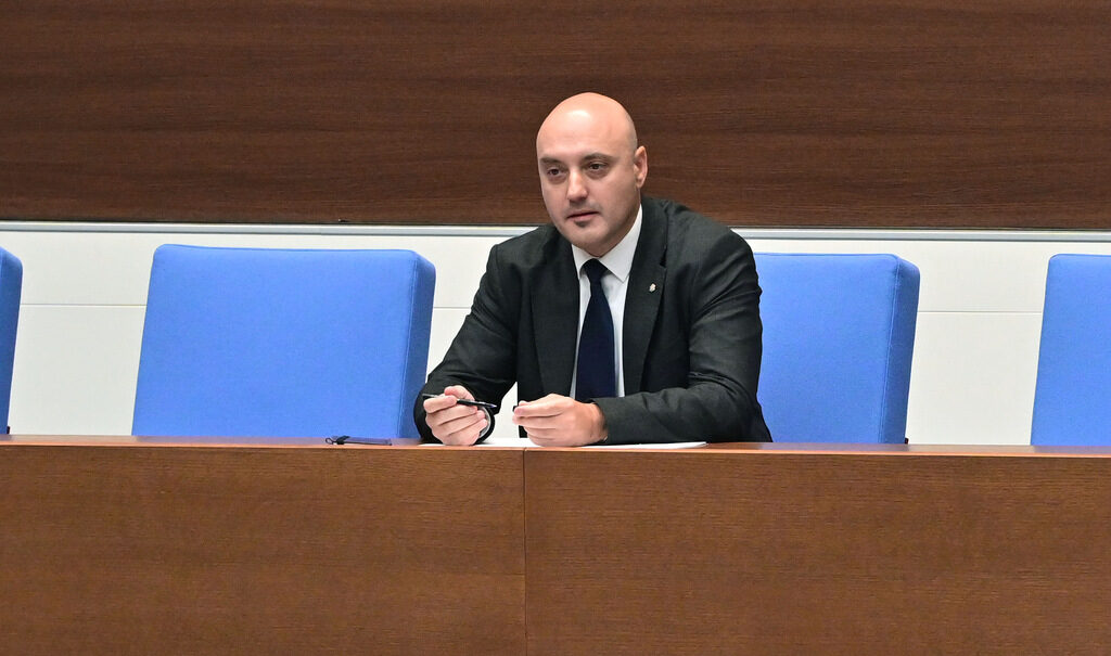 Атанас Славов: Дебатът за конституцията е избор в каква държава искаме да живеем
