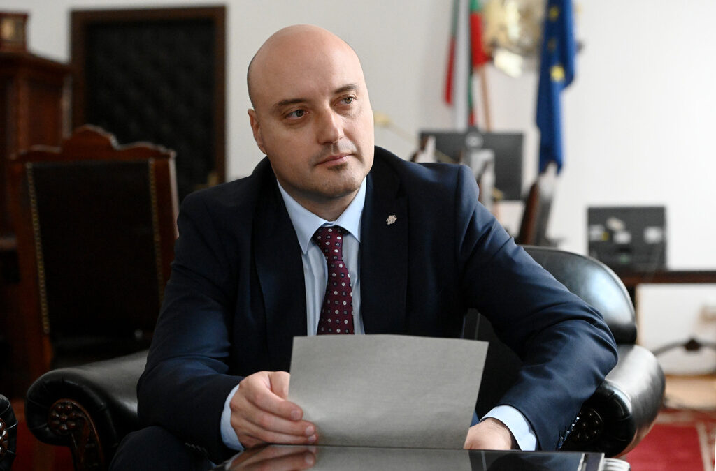 Атанас Славов пред "Дневник": Без ДПС няма да има конституционна реформа, но това не е въпрос на щастие или индулгенция